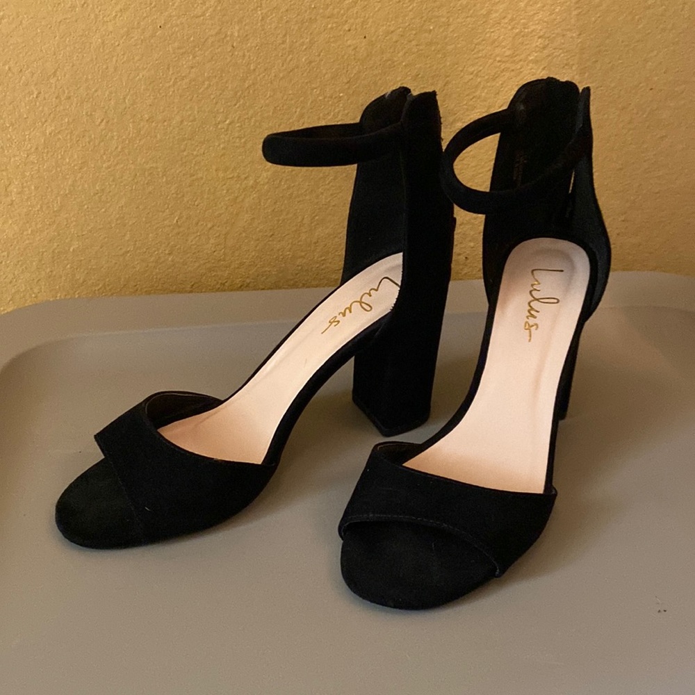 Black lulus open toe heels